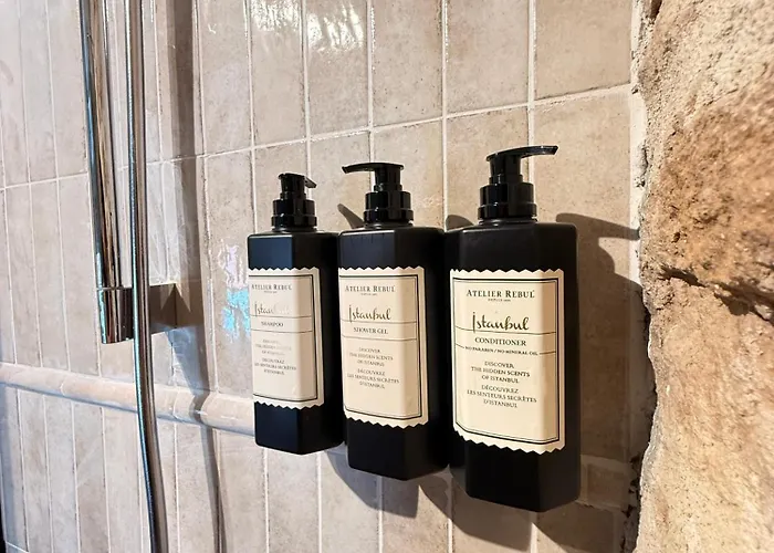 Elos 호텔 Eskiomerler